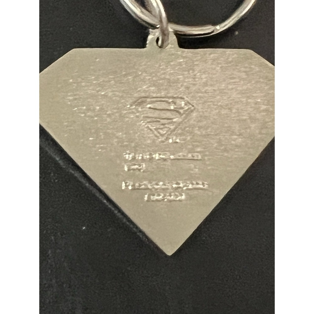 2006 DC Comics Superman Keychain - Picture 5 of 9
